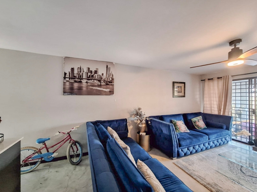 2 Bedroom Property for Sale in Kosmos North West